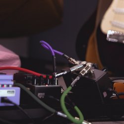 Adam Hall Cables...